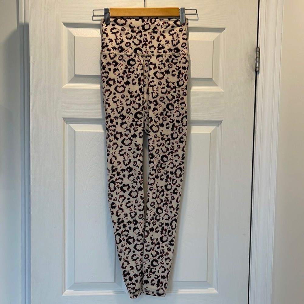 Colorfulkoala leopard print XS leggings.